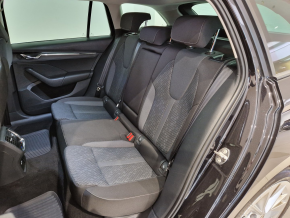 Škoda OCTAVIA COMBI STYLE 2.0 TDI thumbnail