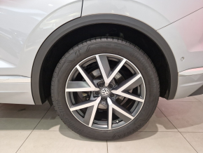 VW Touareg Elegance V6 TDI TD thumbnail