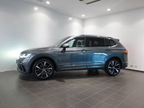 VW Tiguan Allspace R-Line TSI 4MOTION DSG thumbnail