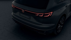 Noul Touareg R-Line V6 TDI thumbnail
