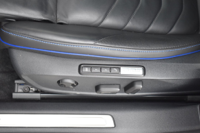 VW Arteon SB R TSI 4MOTION DSG thumbnail