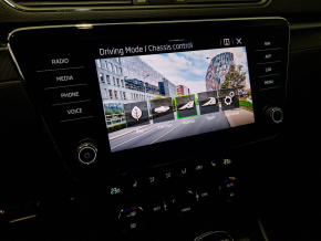 Škoda Superb SportLine TSI 4x4 DSG thumbnail