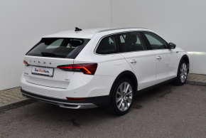 Škoda Octavia Combi Scout thumbnail