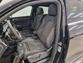 Audi Q3 Sportback S Line 40 TFSI quattro thumbnail