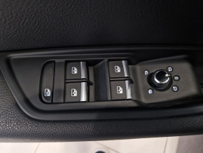 Audi A4 Limousine 2.0 TDI thumbnail