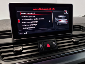 Audi Q5 Sport 2.0 TDI quattro thumbnail
