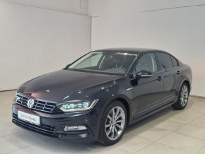 VW Passat Highline 2.0  biTDI 4Mot DSG TD thumbnail