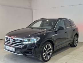 VW Touareg TDI 4MOTION thumbnail