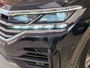 VW Touareg TDI 4MOTION thumbnail