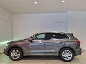 VW Noul Touareg Elegance V6 TDI thumbnail