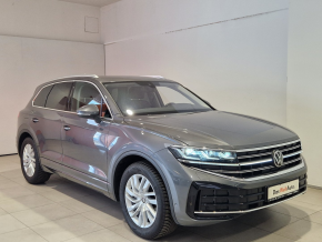 VW Noul Touareg Elegance V6 TDI thumbnail