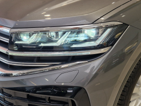 VW Noul Touareg Elegance V6 TDI thumbnail