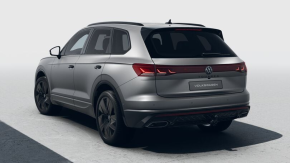 Noul Touareg R-Line V6 TDI thumbnail
