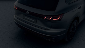Noul Touareg R-Line V6 TDI thumbnail