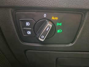 VW Passat Business TDI thumbnail