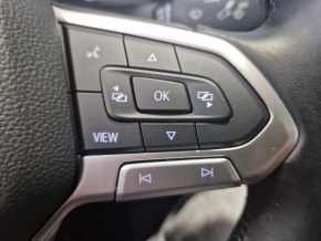 VW Passat Business TDI thumbnail