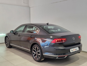 VW Noul Passat GTE - Plug In Hybrid 1.4TSI thumbnail
