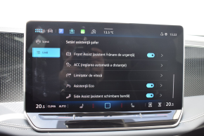 VW Noul Passat Business 1.5 eTSI TD thumbnail