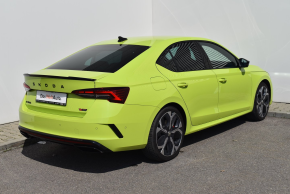 Škoda Octavia RS 2.0 TSI DSG thumbnail