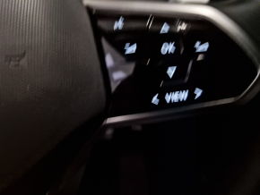 VW ID.4 Life Pro Performance thumbnail