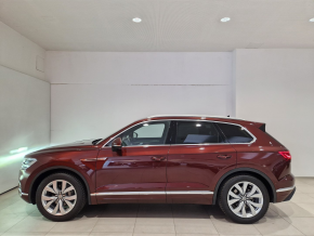 VW Touareg TDI 4MOTION thumbnail