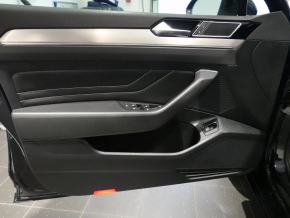 VW Passat Highline 2.0 TDI DSG thumbnail