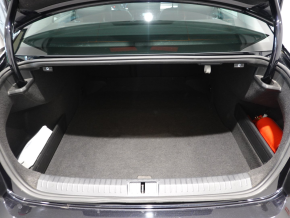VW Passat Highline 2.0 TDI DSG thumbnail