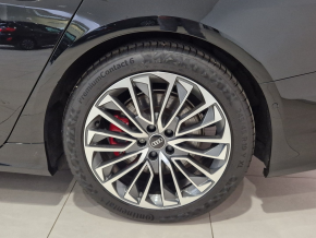 Audi A6 Limousine 55 TFSI e quattro Sport thumbnail
