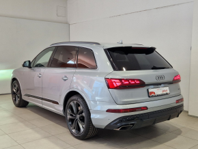 Audi Q7 PI S line 55 TFSI quattro thumbnail