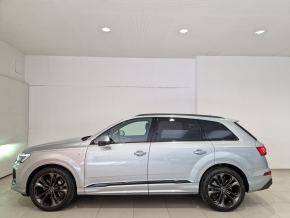 Audi Q7 PI S line 55 TFSI quattro thumbnail