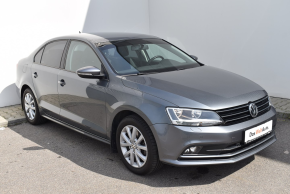 VW Jetta Comfortline 1.4 TSI DSG thumbnail