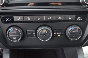 VW Jetta Comfortline 1.4 TSI DSG thumbnail