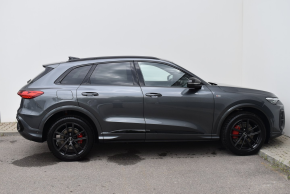 Audi Q5 40 TDI quattro thumbnail