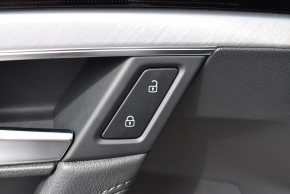 VW Touareg Elegance V6 TDI thumbnail
