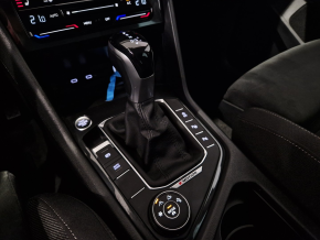 VW Noul Tiguan Elegance 2,0 TSI DSG 4Mot thumbnail