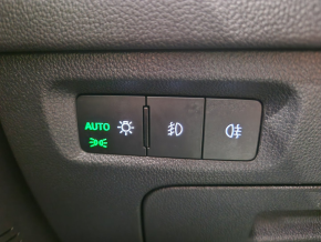 Škoda OCTAVIA Combi Premium TDI DSG thumbnail