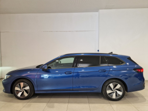 VW Noul Passat Base 1.5 eTSI thumbnail