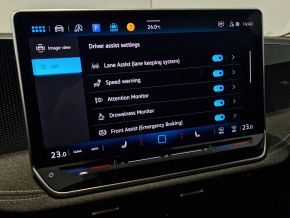 VW Noul Passat Base 1.5 eTSI thumbnail