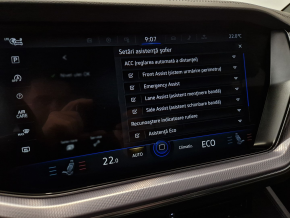 VW Touareg R-Line TDI 4MOTION thumbnail