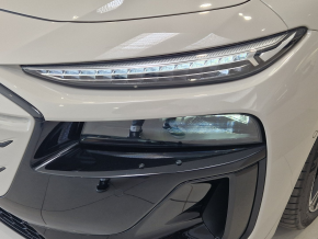 Audi A6 Sportback quattro e-tron thumbnail