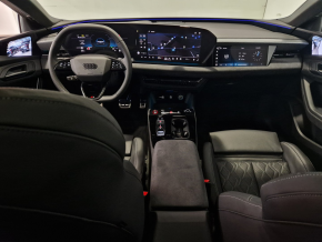 Audi A6 Sportback quattro e-tron thumbnail