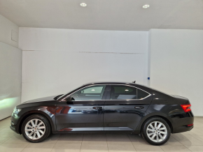 Škoda Superb Ambition 2.0 TDI DSG Small Fleet thumbnail