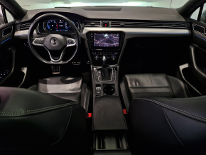 VW Noul Passat Var.biT. HL 2.0 TDI DSG 4Mot thumbnail