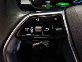 Audi e-tron advanced 55 quattro thumbnail