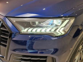 Audi Q7 50 TDI quattro thumbnail