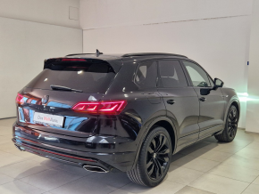 VW Touareg R-Style V6 TDI thumbnail
