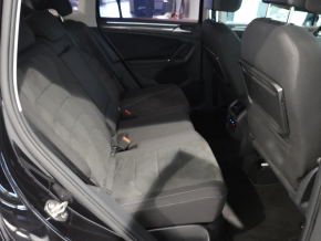 VW Tiguan Highline TDI SCR 4MOTION DSG thumbnail