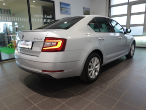 Škoda Octavia Style 1.5 TSI thumbnail