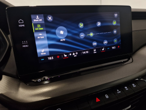 Škoda OCTAVIA COMBI AMBITION 2.0 TDI DSG thumbnail