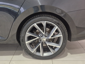 Škoda Superb Combi SportLine TDI 4x4 DSG thumbnail